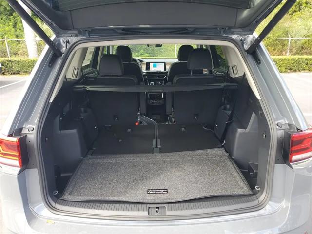 2026 Volkswagen Atlas SE with Technology