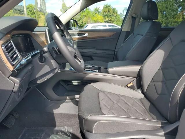 2026 Volkswagen Atlas SE with Technology