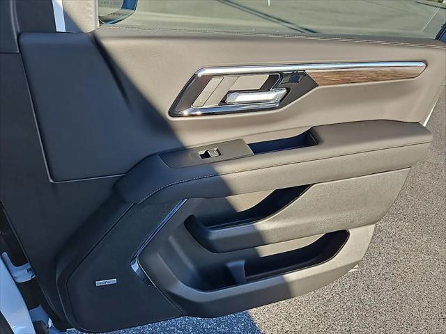 2026 Chevrolet Suburban Premier, 4WD
