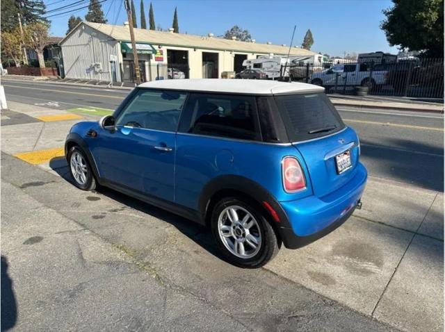 2012 MINI Cooper Cooper