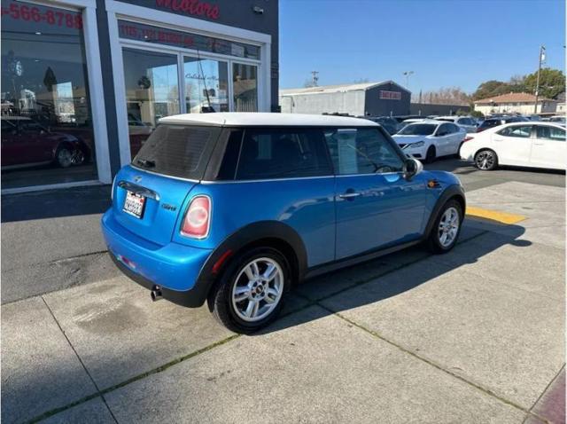 2012 MINI Cooper Cooper