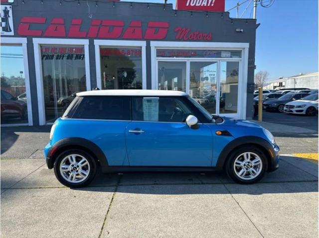 2012 MINI Cooper Cooper