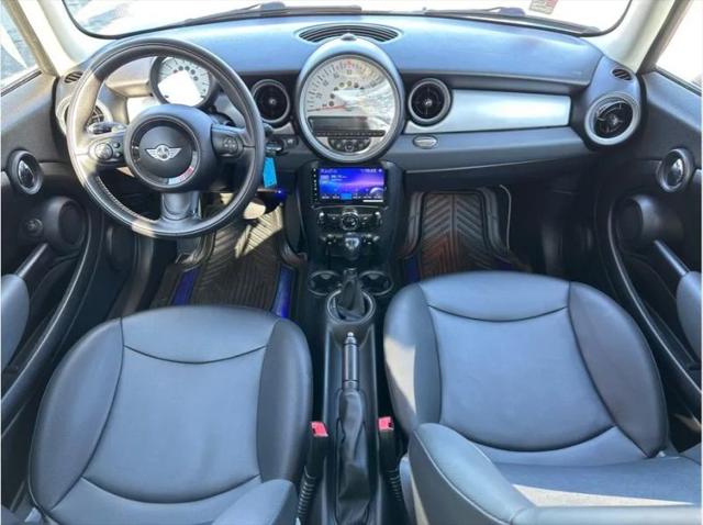 2012 MINI Cooper Cooper