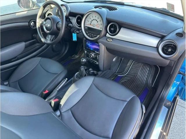 2012 MINI Cooper Cooper