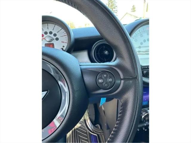 2012 MINI Cooper Cooper