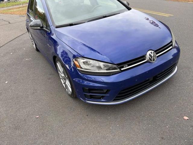 2017 Volkswagen Golf R 4-Door w/DCC & Navigation