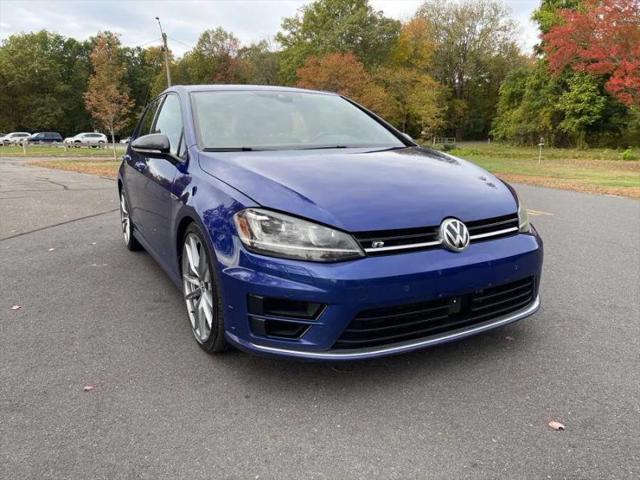 2017 Volkswagen Golf R 4-Door w/DCC & Navigation