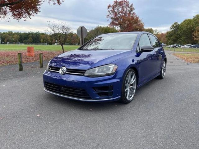 2017 Volkswagen Golf R 4-Door w/DCC & Navigation