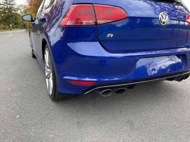 2017 Volkswagen Golf R 4-Door w/DCC & Navigation