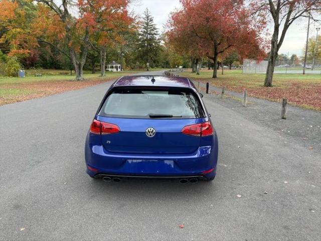 2017 Volkswagen Golf R 4-Door w/DCC & Navigation