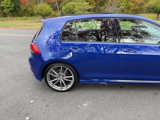 2017 Volkswagen Golf R 4-Door w/DCC & Navigation