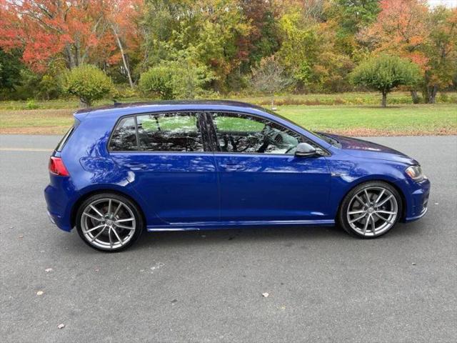 2017 Volkswagen Golf R 4-Door w/DCC & Navigation
