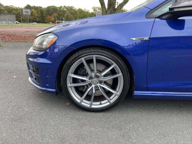 2017 Volkswagen Golf R 4-Door w/DCC & Navigation