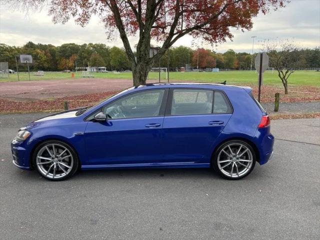 2017 Volkswagen Golf R 4-Door w/DCC & Navigation