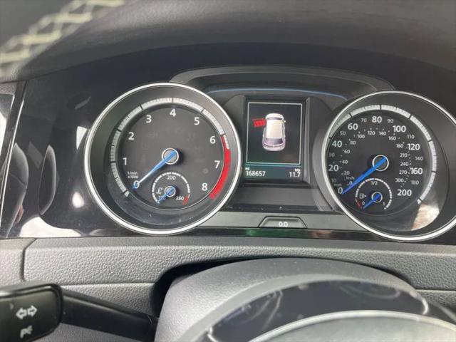 2017 Volkswagen Golf R 4-Door w/DCC & Navigation