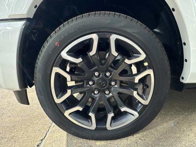 2026 Ram 1500 Limited Crew Cab 4x4 5'7" Box