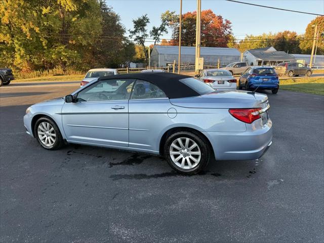 2012 Chrysler 200 Touring