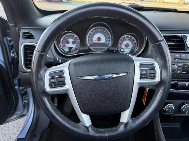 2012 Chrysler 200 Touring