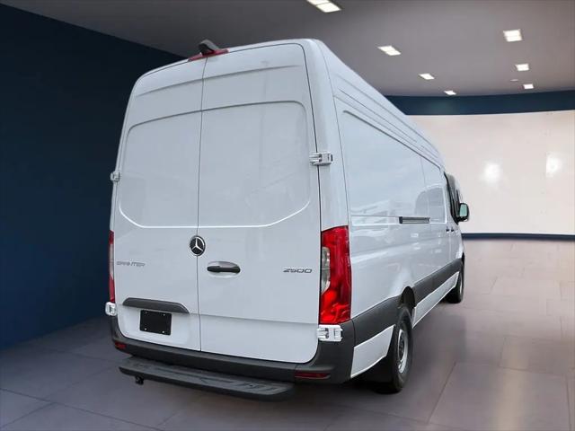 2026 Mercedes-Benz Sprinter 2500 High Roof 4-Cyl Diesel HO