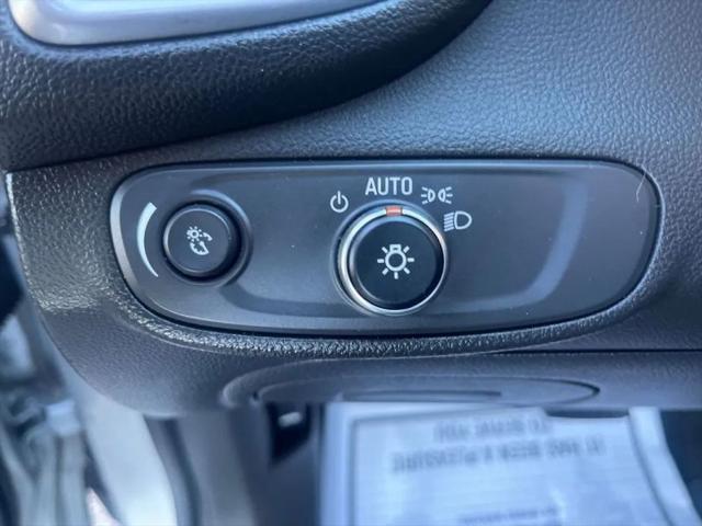 2021 Chevrolet Trax FWD LT