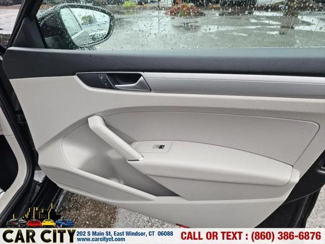 2016 Volkswagen Passat 1.8T S
