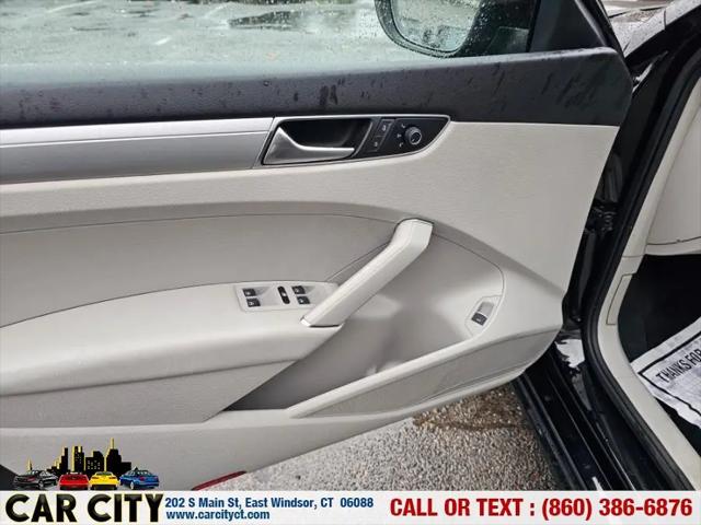 2016 Volkswagen Passat 1.8T S