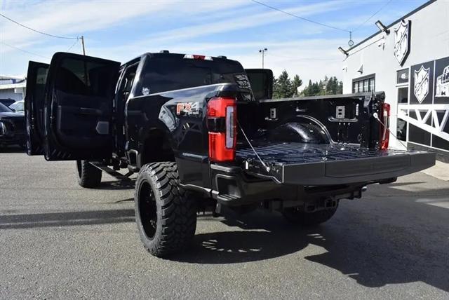 2025 Ford F-250 Platinum