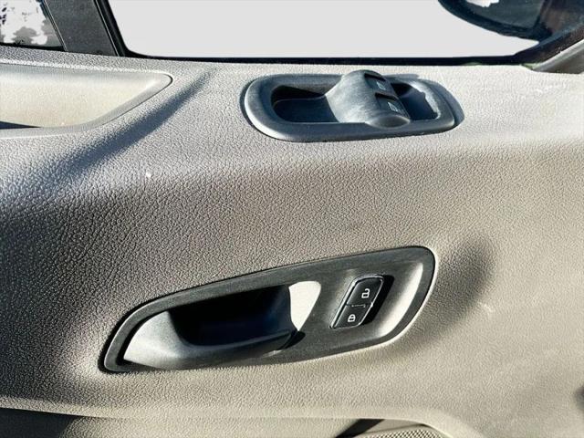 2024 Ford Transit Cargo Van w/LWB