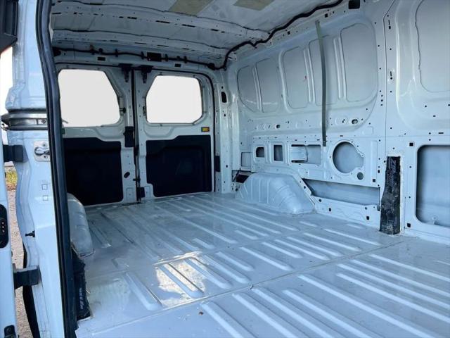 2024 Ford Transit Cargo Van w/LWB