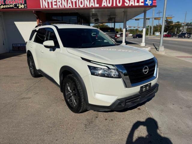 2022 Nissan Pathfinder SV 2WD
