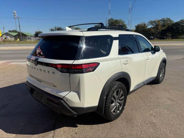 2022 Nissan Pathfinder SV 2WD
