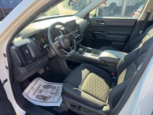 2022 Nissan Pathfinder SV 2WD