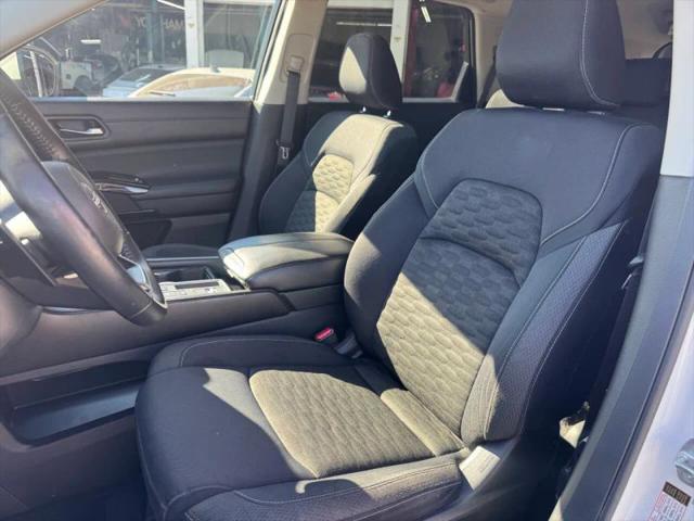 2022 Nissan Pathfinder SV 2WD