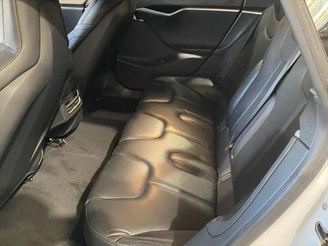 2016 Tesla Model S 70D