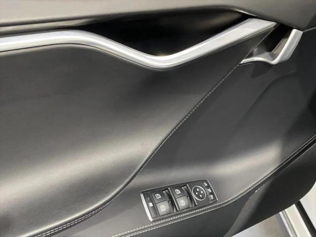 2016 Tesla Model S 70D