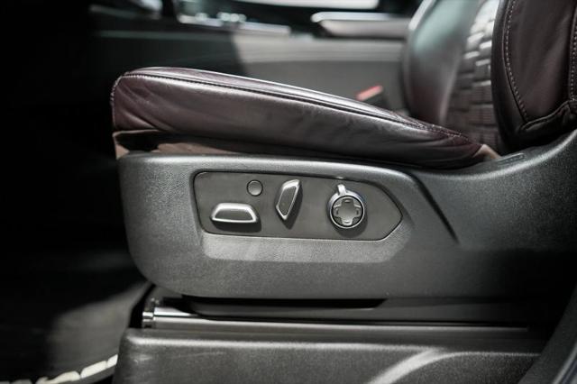 2021 Cadillac Escalade 4WD Premium Luxury Platinum