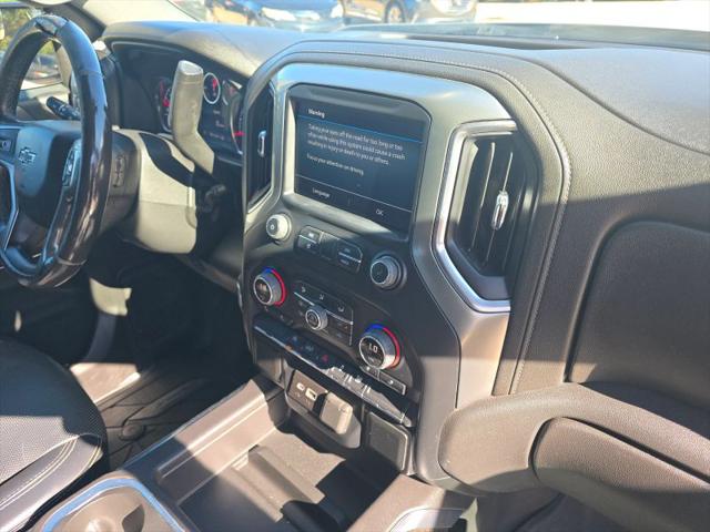 2022 Chevrolet Silverado 1500 4WD Crew Cab Short Bed RST