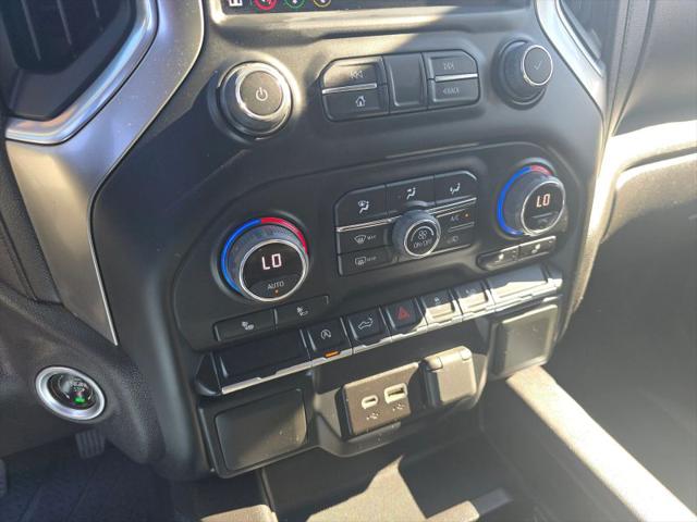 2022 Chevrolet Silverado 1500 4WD Crew Cab Short Bed RST