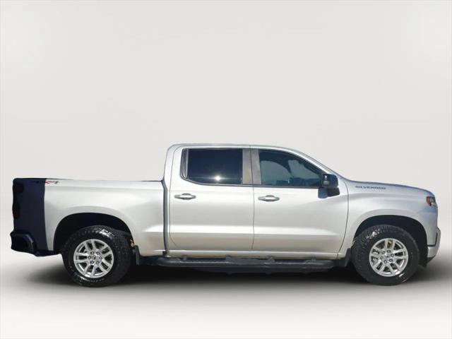 2022 Chevrolet Silverado 1500 4WD Crew Cab Short Bed RST