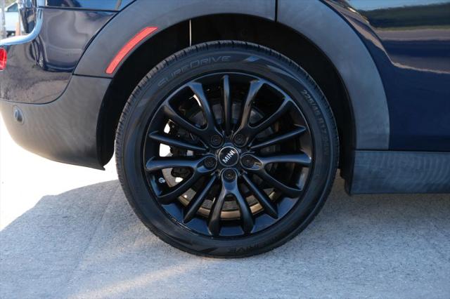 2017 MINI Cooper Clubman Cooper