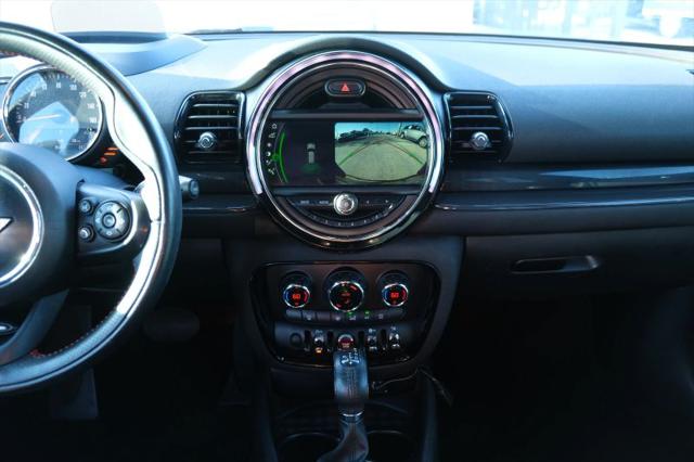 2017 MINI Cooper Clubman Cooper