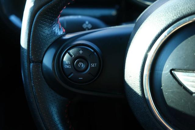 2017 MINI Cooper Clubman Cooper