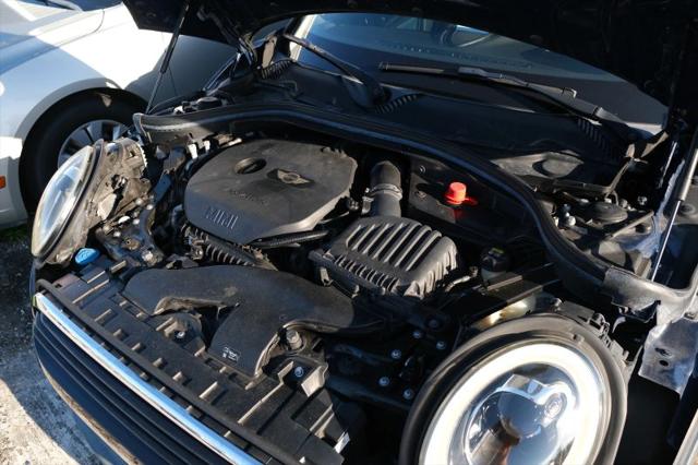 2017 MINI Cooper Clubman Cooper