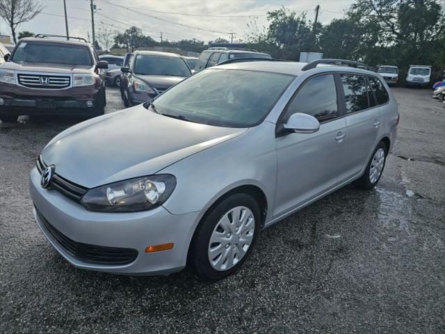2013 Volkswagen Jetta SportWagen 2.5L S