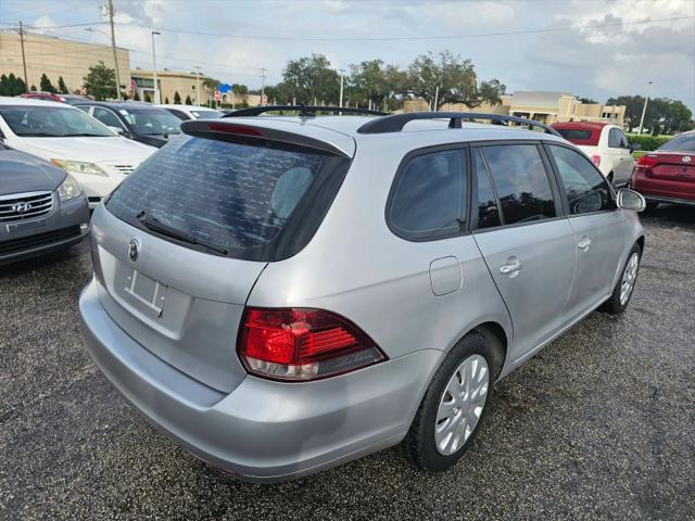 2013 Volkswagen Jetta SportWagen 2.5L S