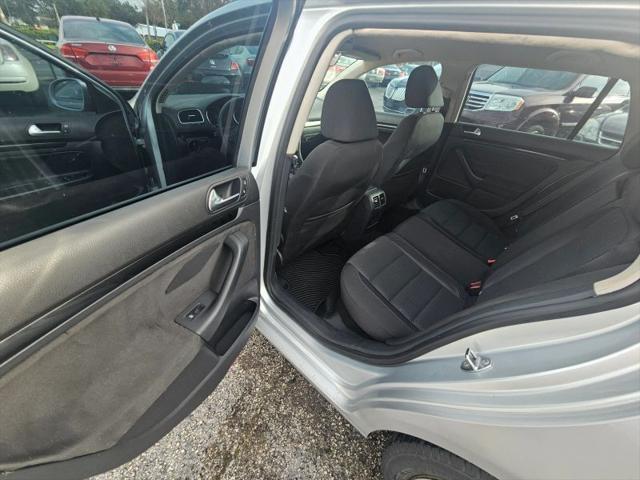 2013 Volkswagen Jetta SportWagen 2.5L S