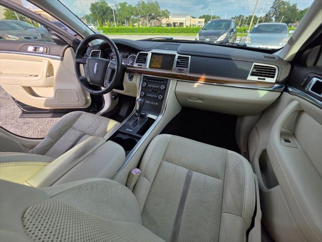 2009 Lincoln MKS Base