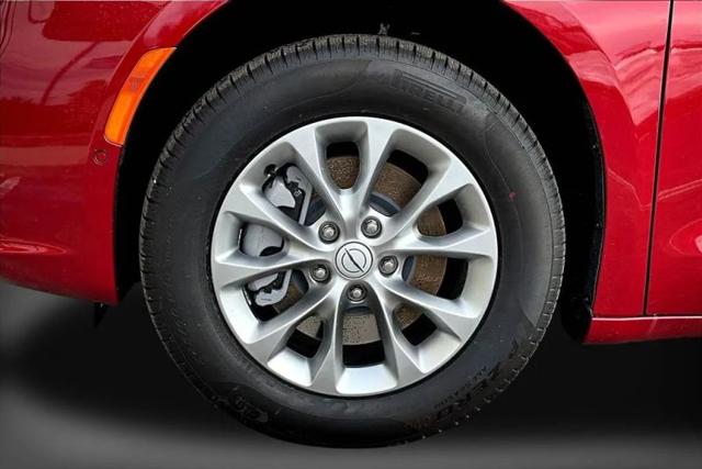 2026 Chrysler Pacifica Select AWD