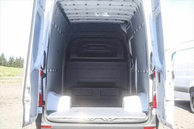 2026 Mercedes-Benz Sprinter Cargo Van High Roof 4-Cyl Diesel HO