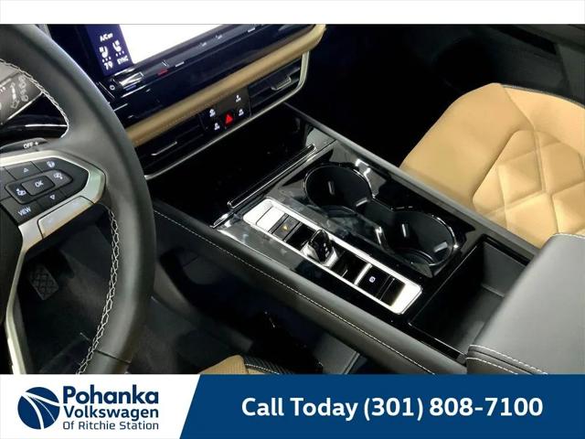 2026 Volkswagen Atlas Cross Sport SE with Technology